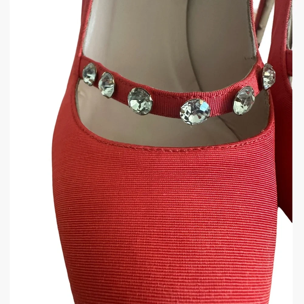 SJP coral 39/5 Pointed Toe Women's Shoes with Stones